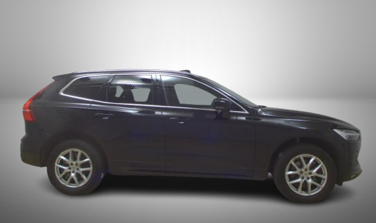 Volvo XC 60 B4 FWD Momentum Pro (2)