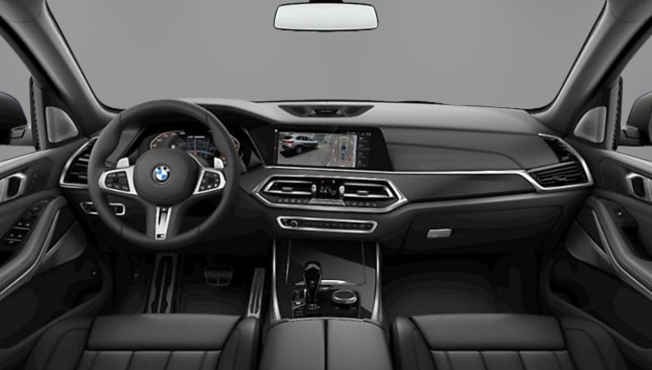 BMW X5 M50i (3)