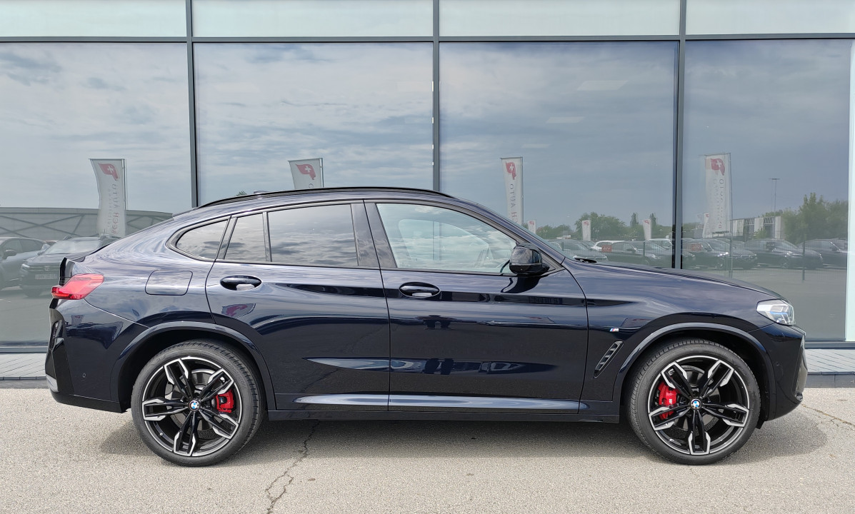 BMW X4 M 40i (2)