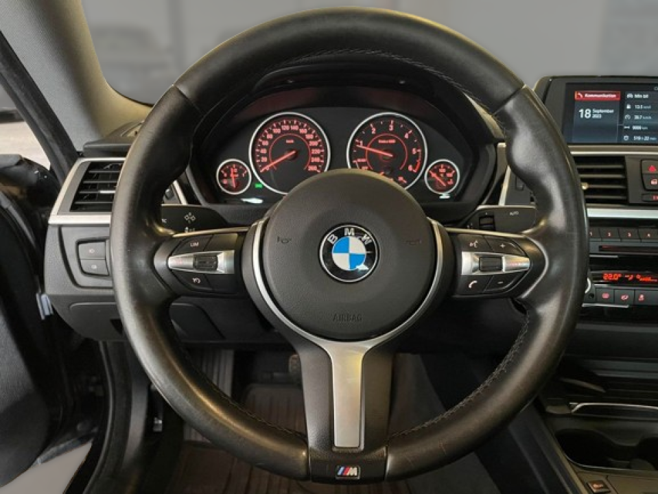 BMW Seria 4 420d xDrive M-Sport - foto 6