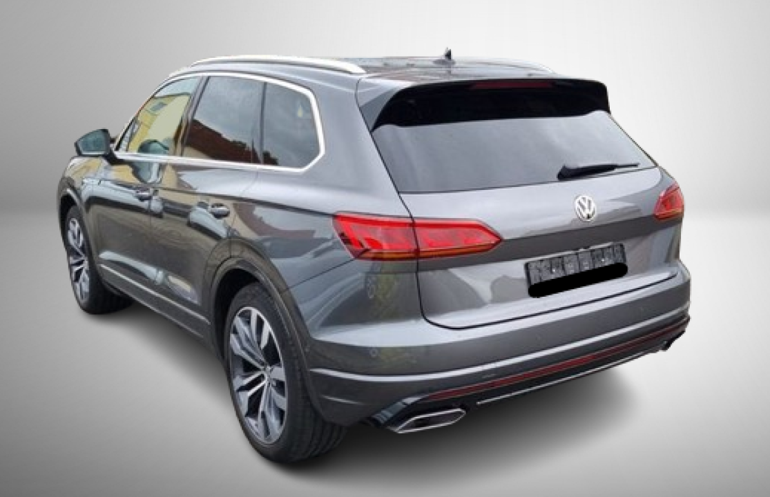 Volkswagen Touareg 3.0 TDI R-Line 4Motion (4)