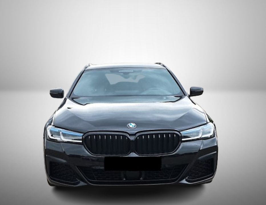 BMW Seria 5 530d xDrive Touring MHEV M-Sport - foto 8