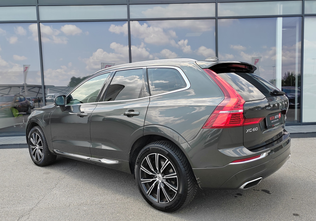 Volvo XC 60 T8 Recharge Inscription (5)