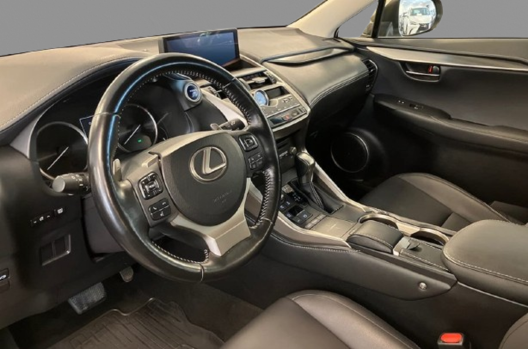 Lexus Seria NX 300h AWD Business - foto 9