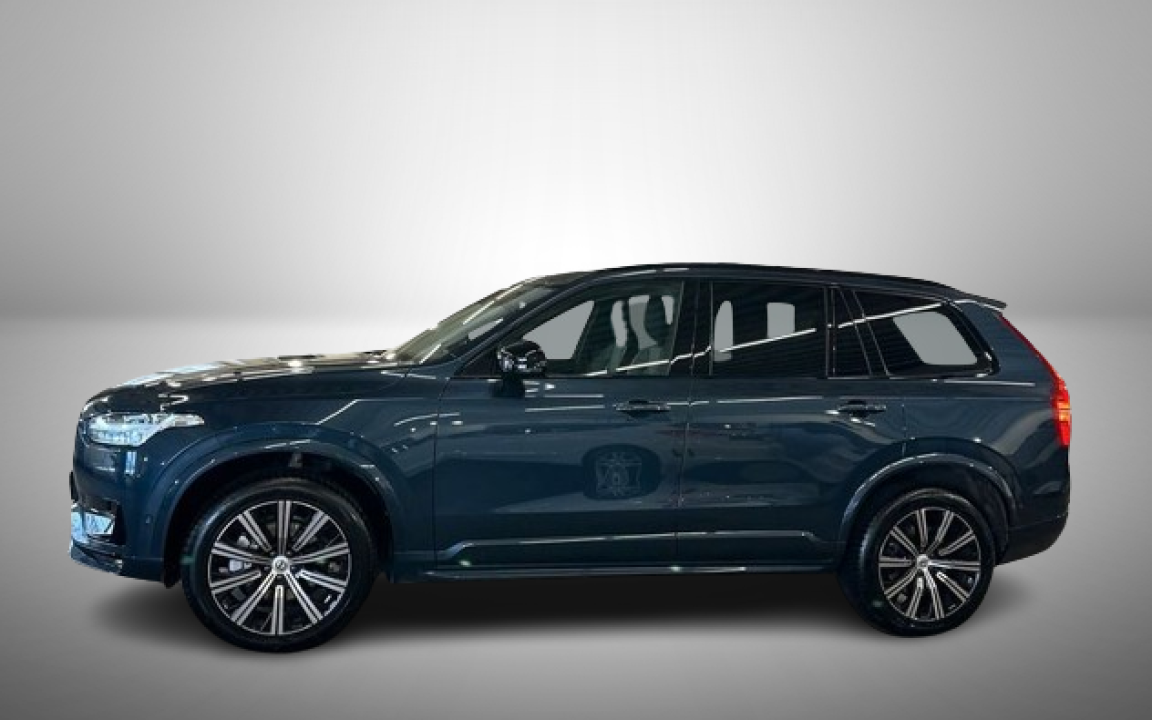 Volvo XC 90 B5 AWD Plus Dark 7 locuri (3)