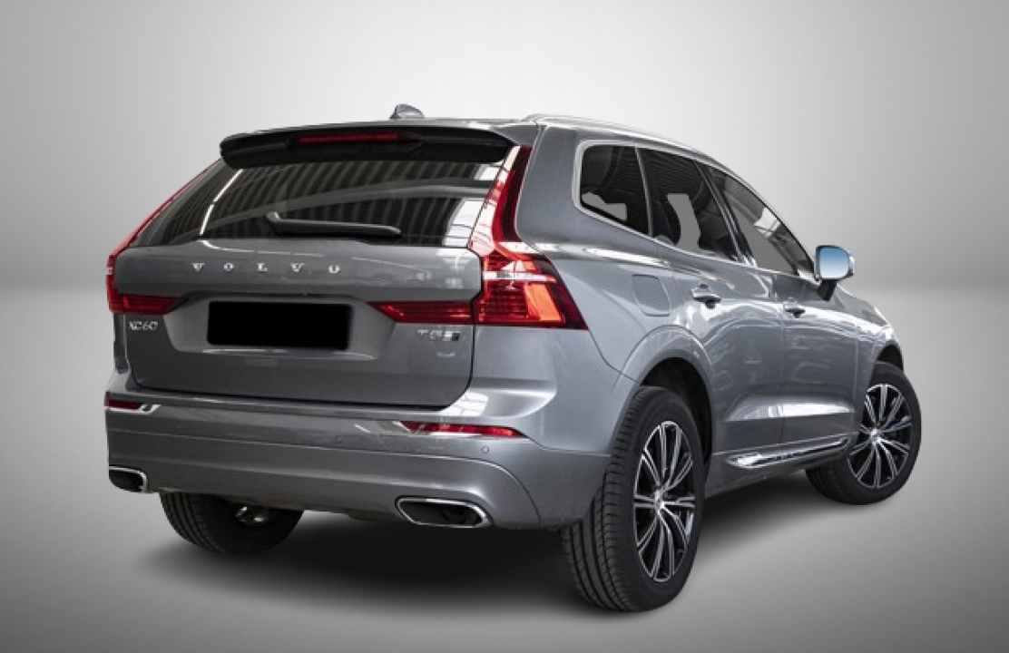 Volvo XC 60 T5 AWD Inscription (2)