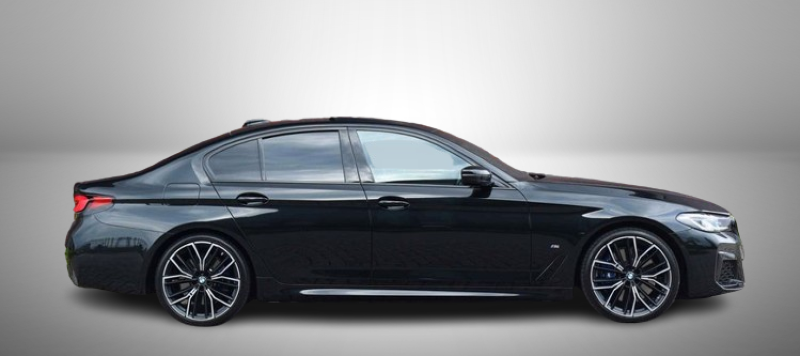 BMW Seria 5 530d xDrive M-Sport (3)