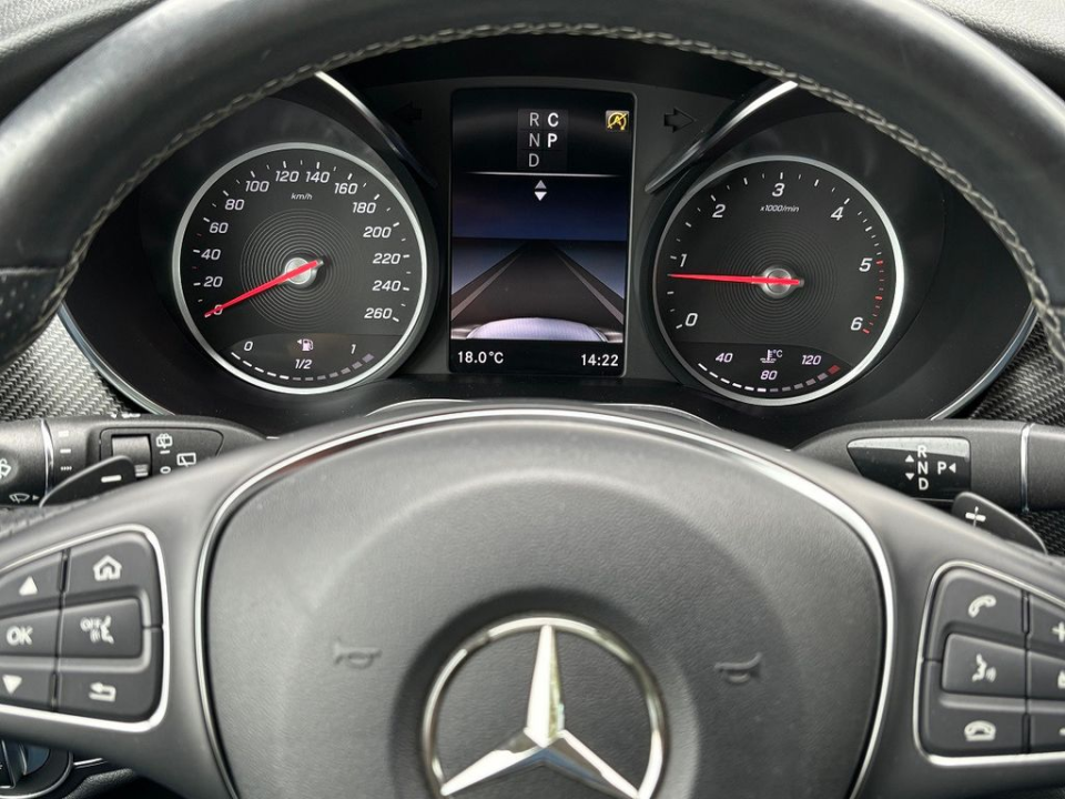 Mercedes-Benz V 300d 4MATIC Long 9G-TRONIC AMG Line - foto 21