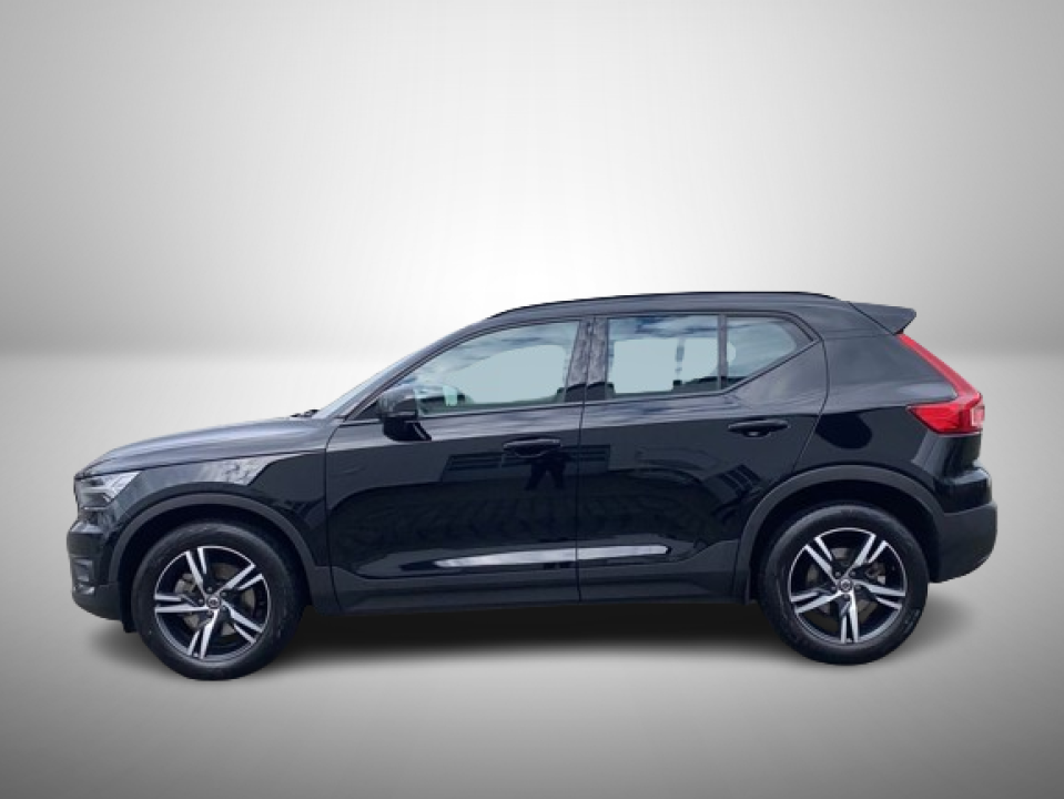 Volvo XC 40 B4 AWD R-Design (4)