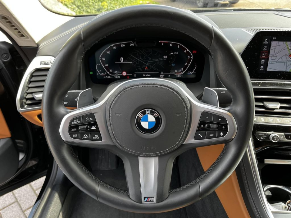 BMW Seria 8 840i xDrive Gran Coupe M-Sport - foto 13