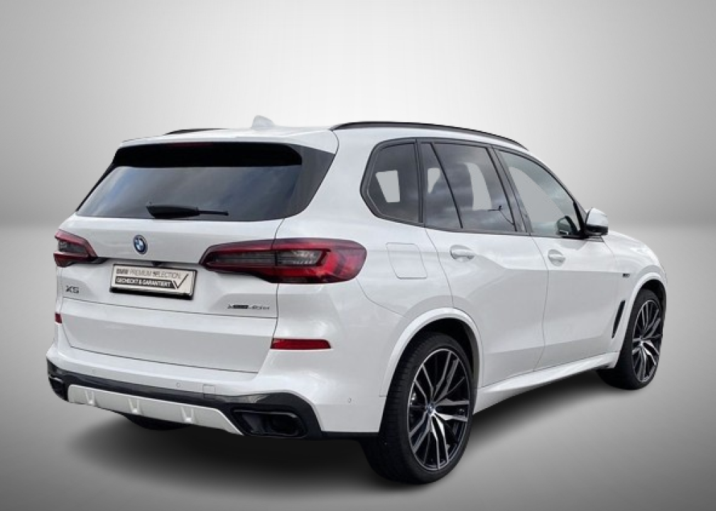 BMW X5 xDrive45e M-Sport (3)