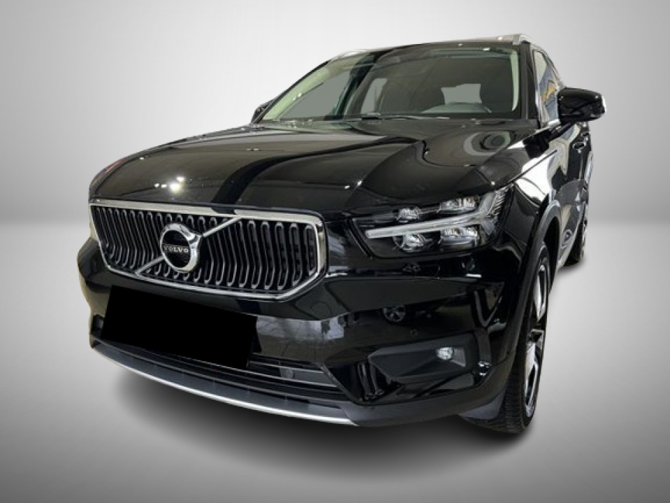 Volvo XC 40 T2 Momentum (4)