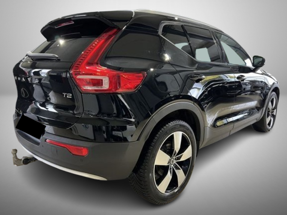 Volvo XC 40 T2 Momentum (2)