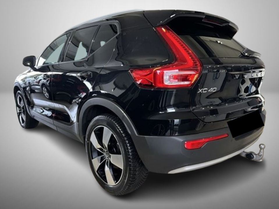 Volvo XC 40 T2 Momentum (3)