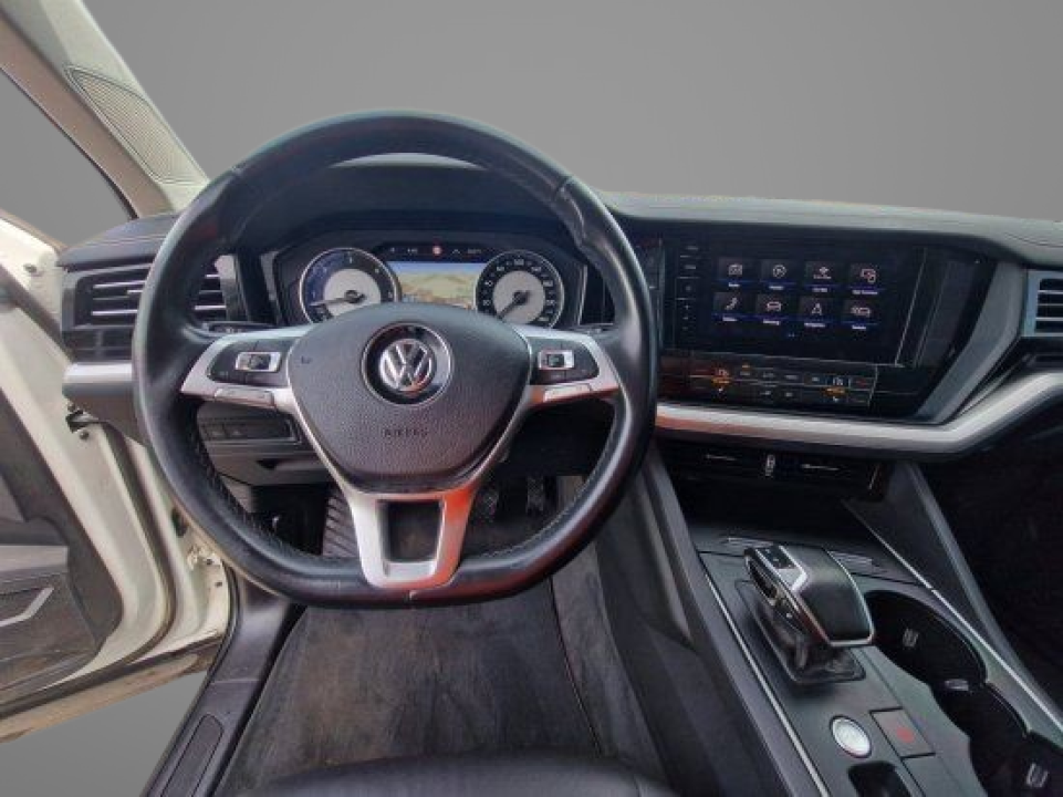 Volkswagen Touareg 3.0 TDI - foto 7