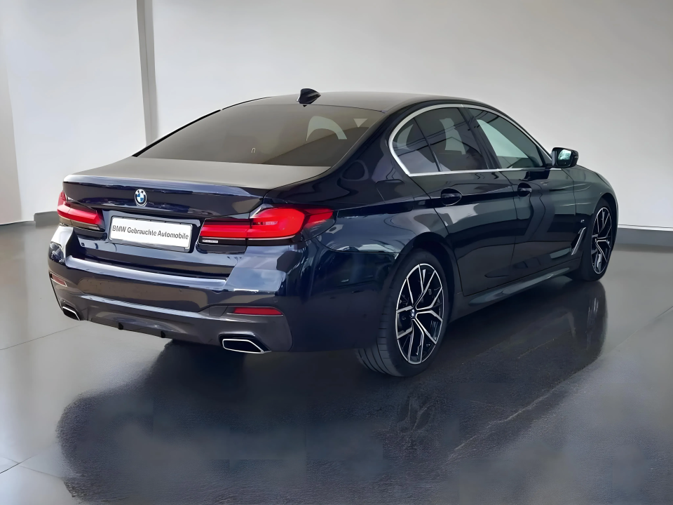 BMW Seria 5 530d xDrive M-Sport (3)