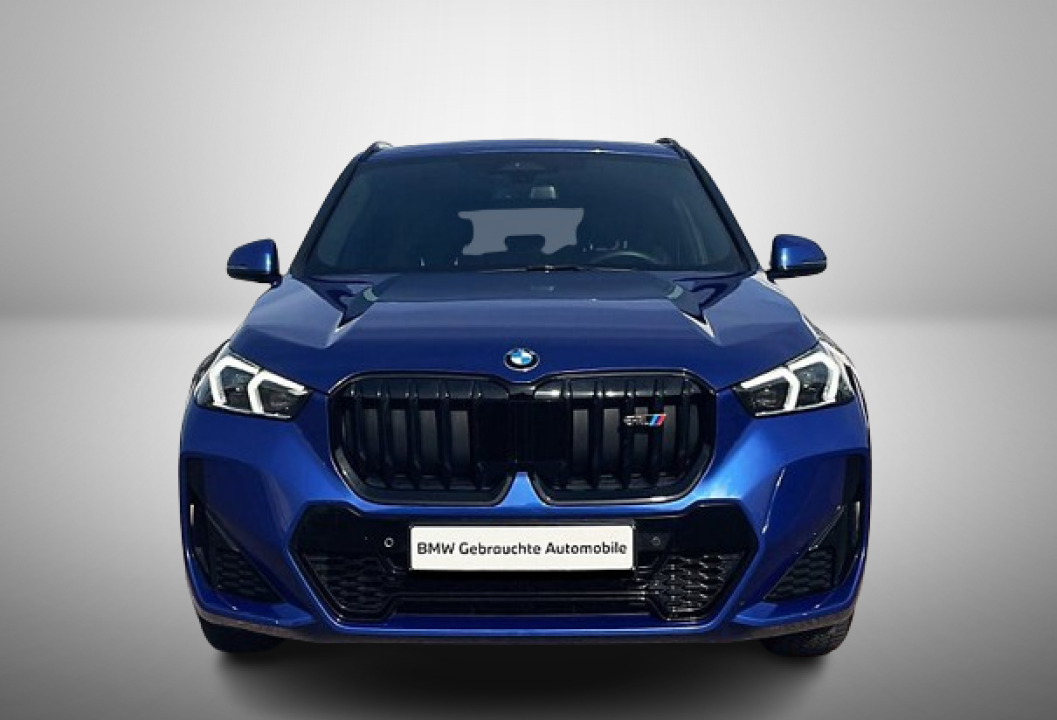 BMW X1 sDrive18d M-Sport (2)