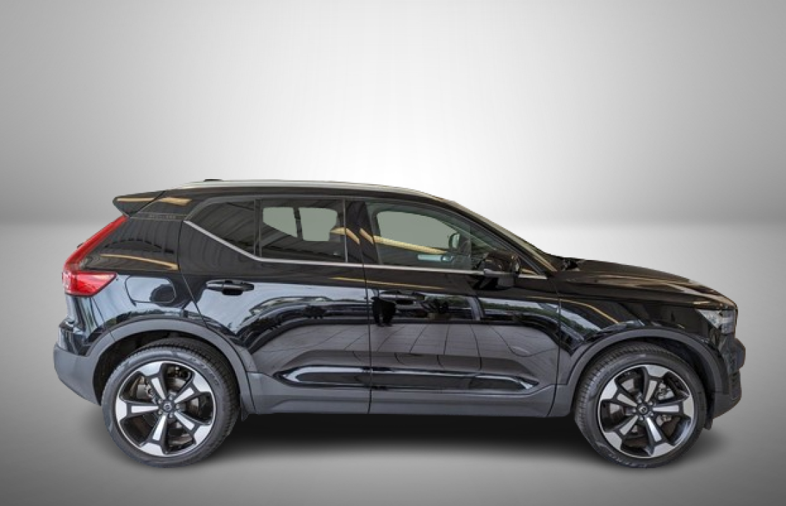 Volvo XC 40 T4 Recharge Inscription (2)