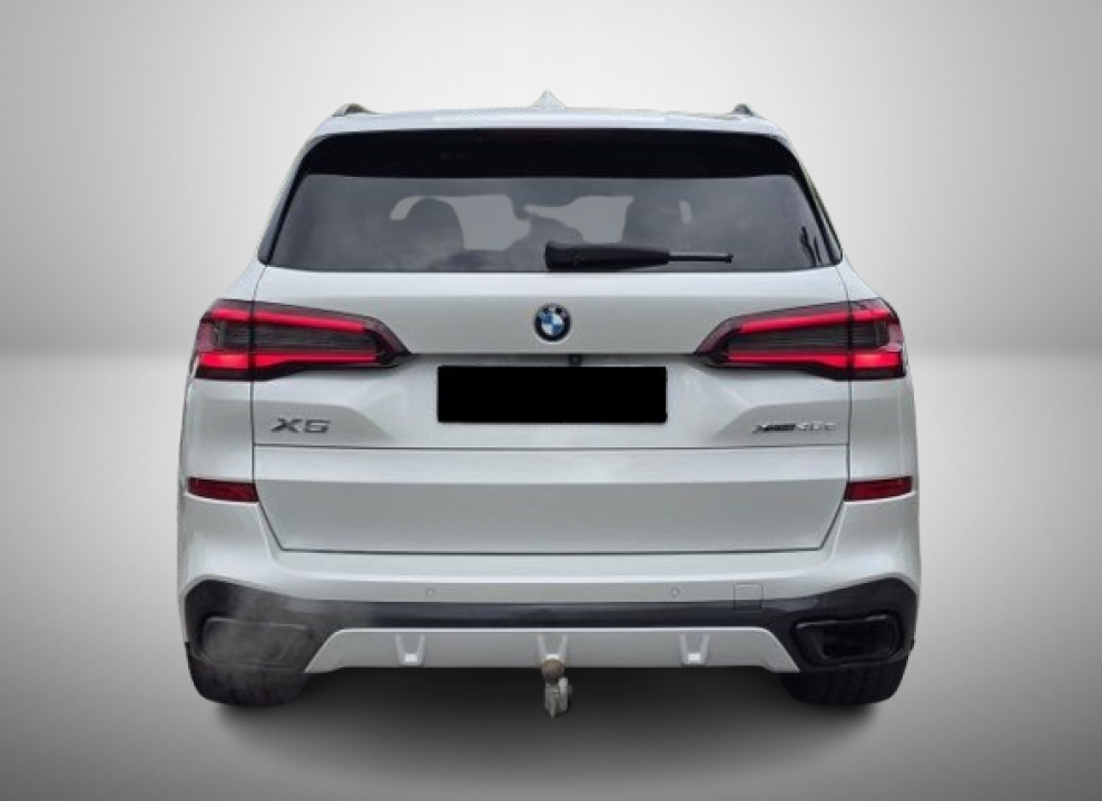 BMW X5 xDrive45e M-Sport (5)