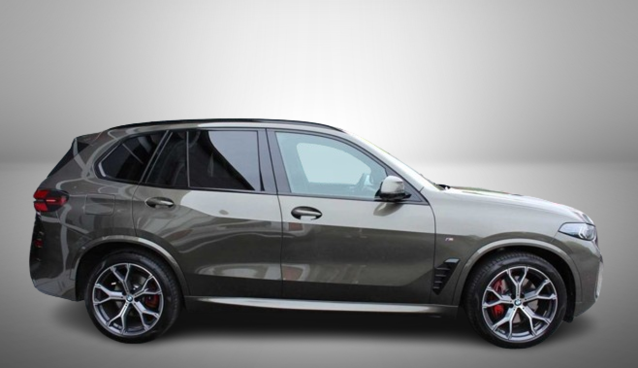 BMW X5 xDrive30d M-Sport (2)