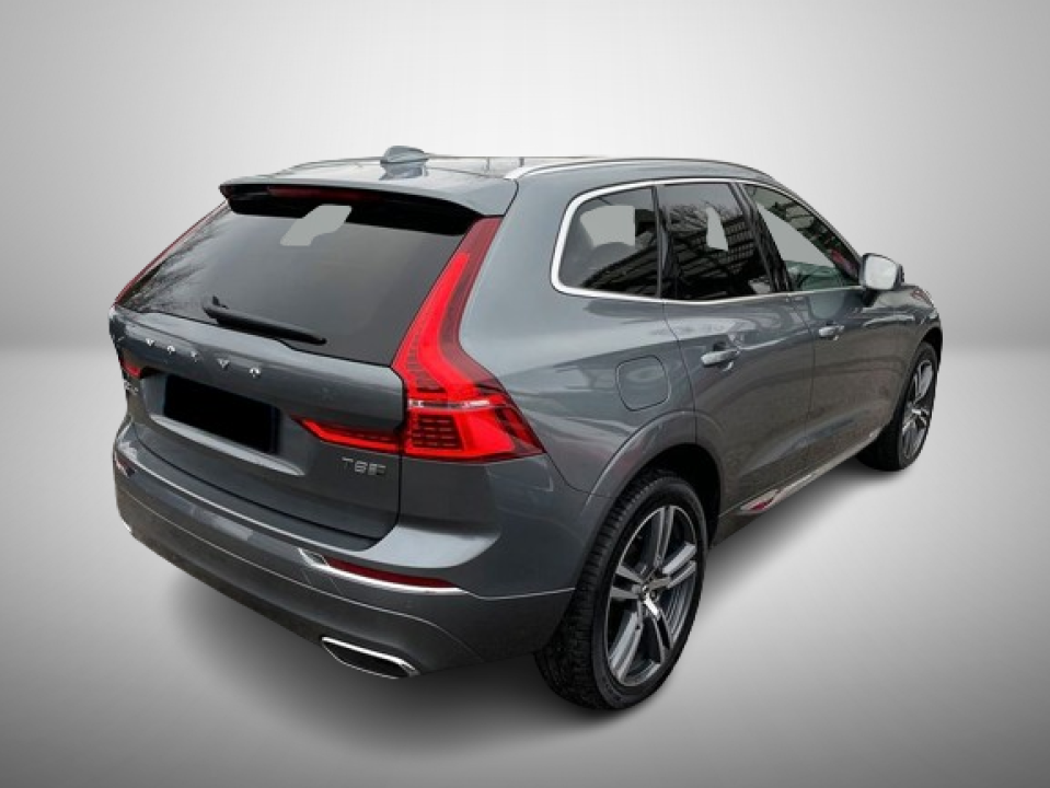 Volvo XC 60 T8 Recharge Inscription (4)