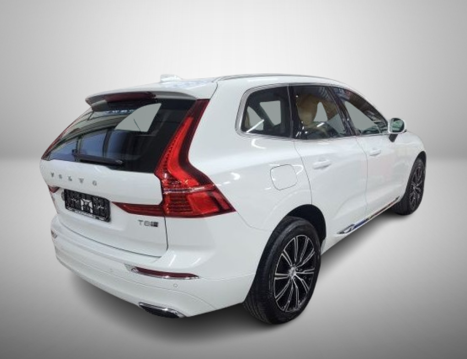 Volvo XC 60 T8 Recharge Inscription (4)