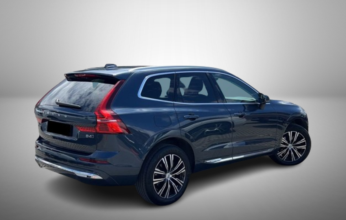 Volvo XC 60 B4 AWD Inscription (3)