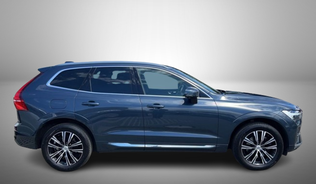 Volvo XC 60 B4 AWD Inscription (2)