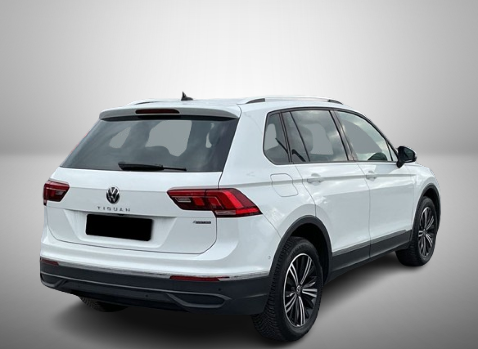 Volkswagen Tiguan 2.0 TDI DSG 4MOTION (2)