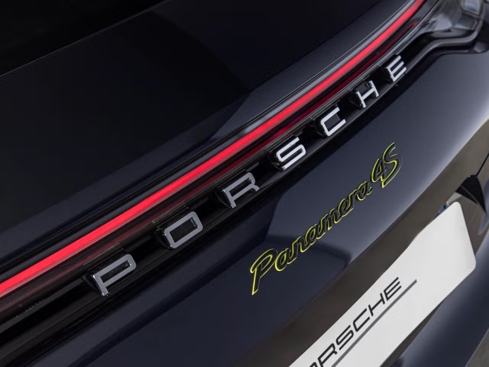 Porsche Panamera 4S E-Hybrid - foto 12