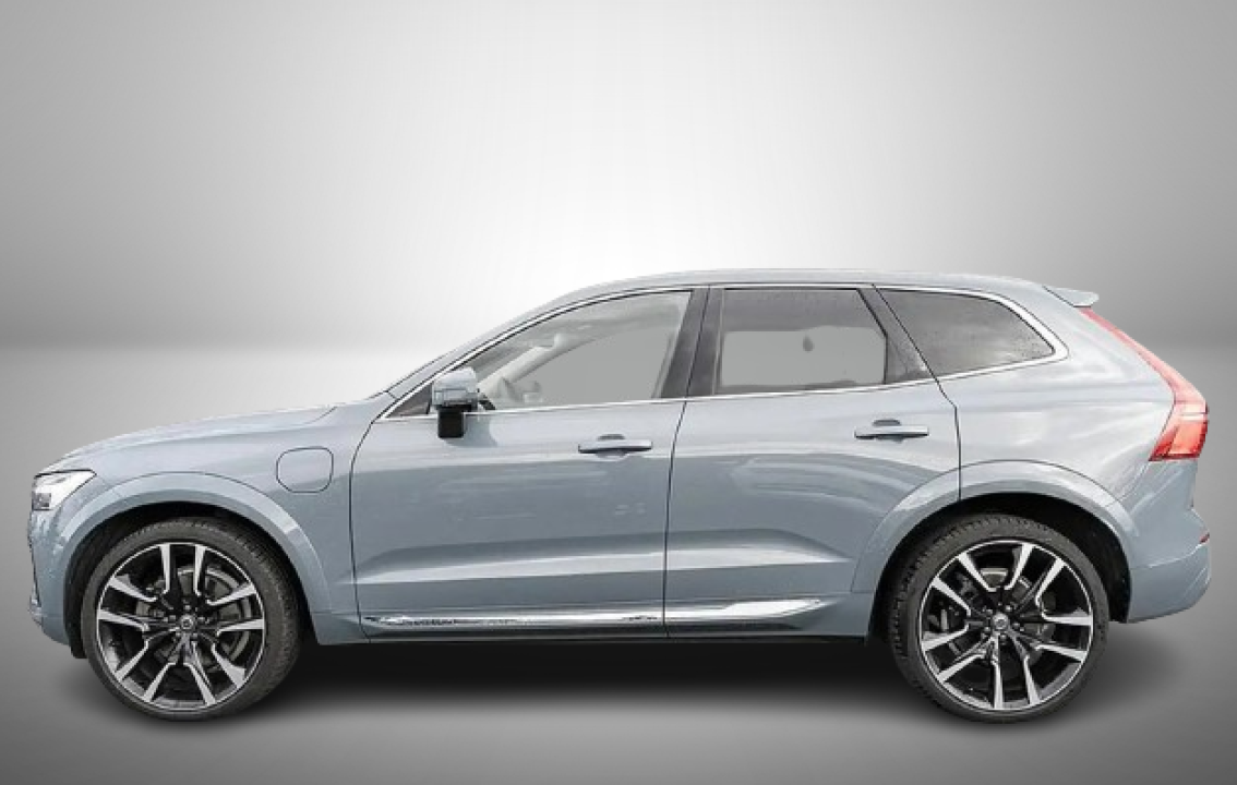 Volvo XC 60 T8 Recharge Inscription (3)