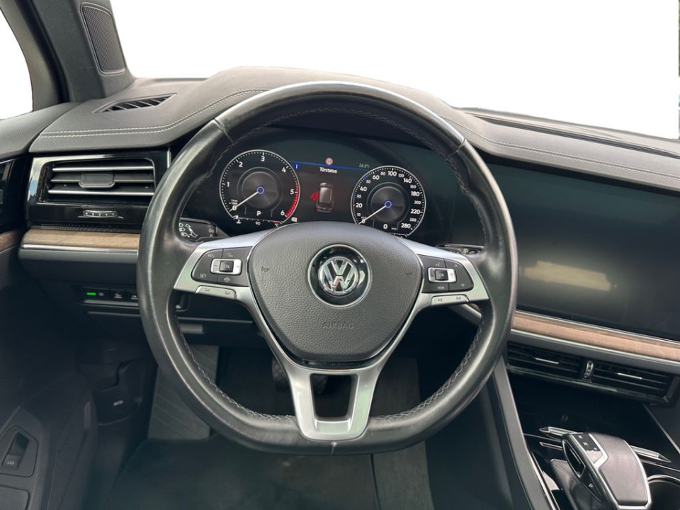 Volkswagen Touareg 3.0 TDI V6 - foto 8