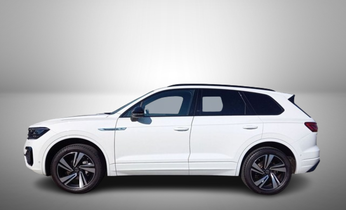 Volkswagen Touareg 3.0 TDI 4MOTION R-Line (3)