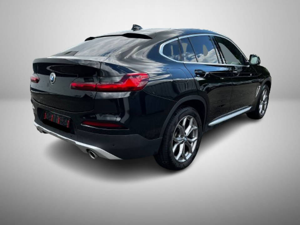 BMW X4 xDrive 20d (2)