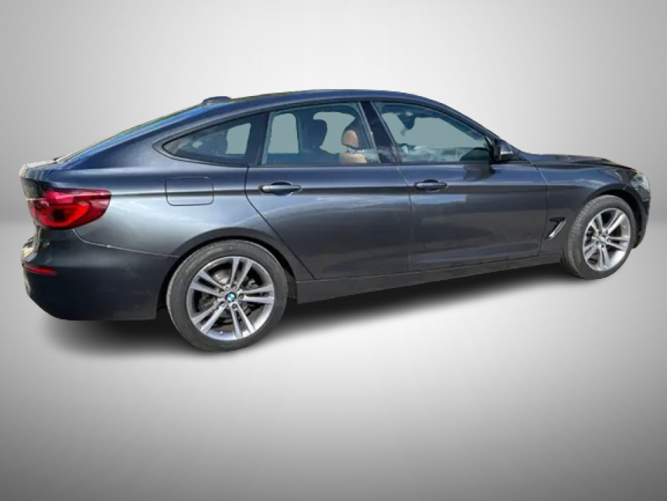 BMW Seria 3 320i GT SP Line (2)