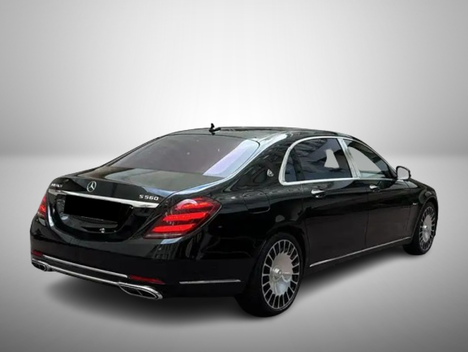 Mercedes-Benz S 560 Maybach 4Matic (2)