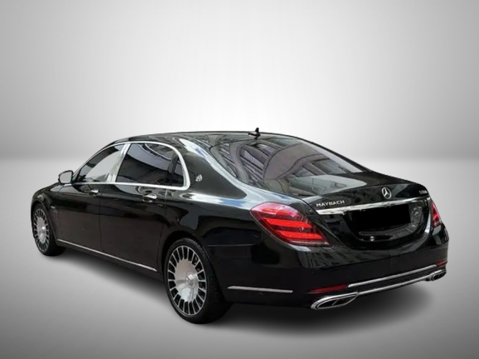 Mercedes-Benz S 560 Maybach 4Matic (3)