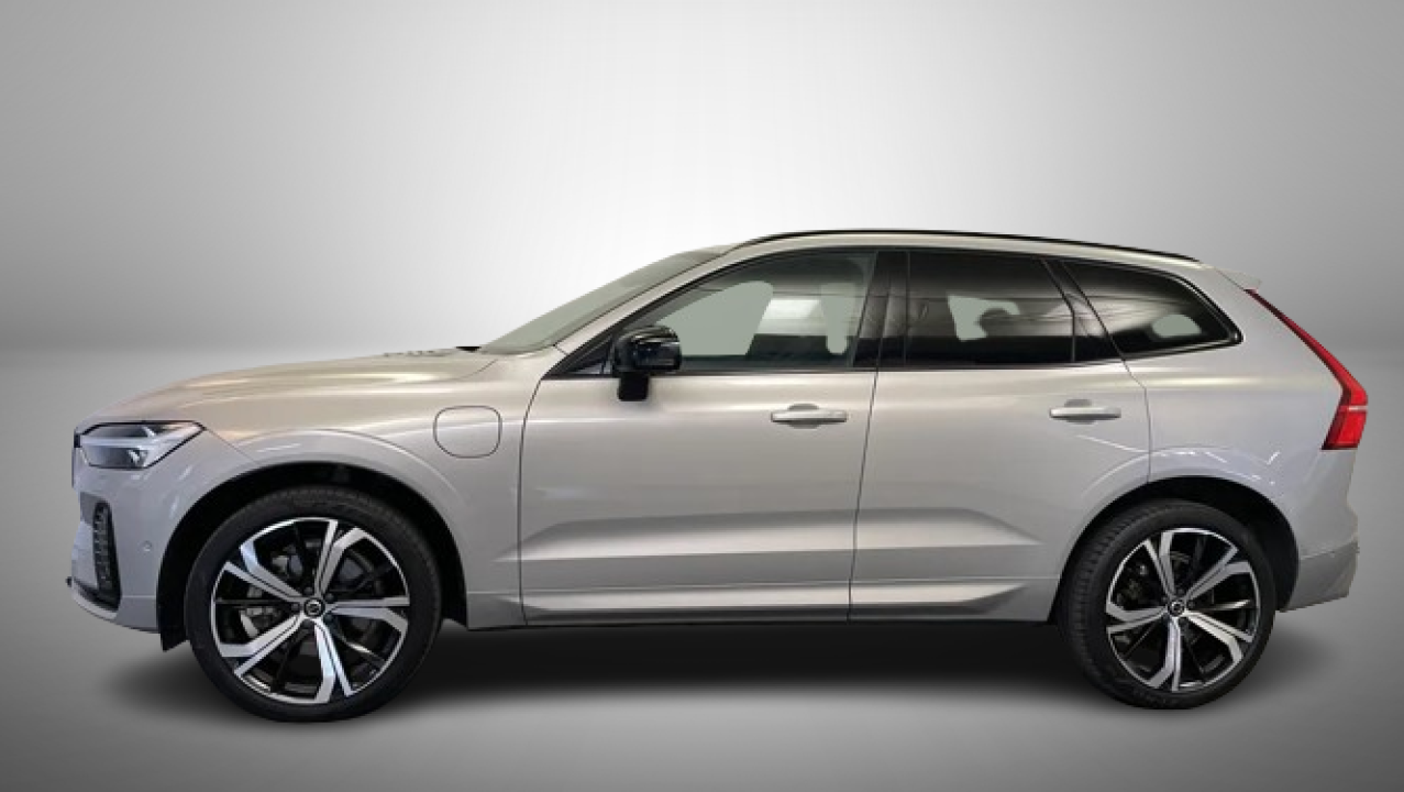 Volvo XC 60 T8 Recharge R-Design (2)