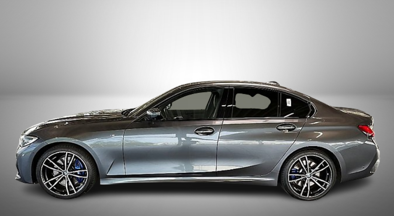 BMW Seria 3 330i xDrive M-Sport (2)