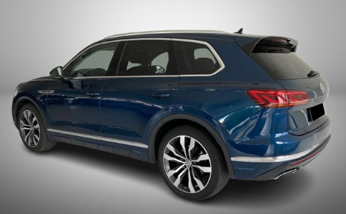 Volkswagen Touareg V6 3.0TDI (5)