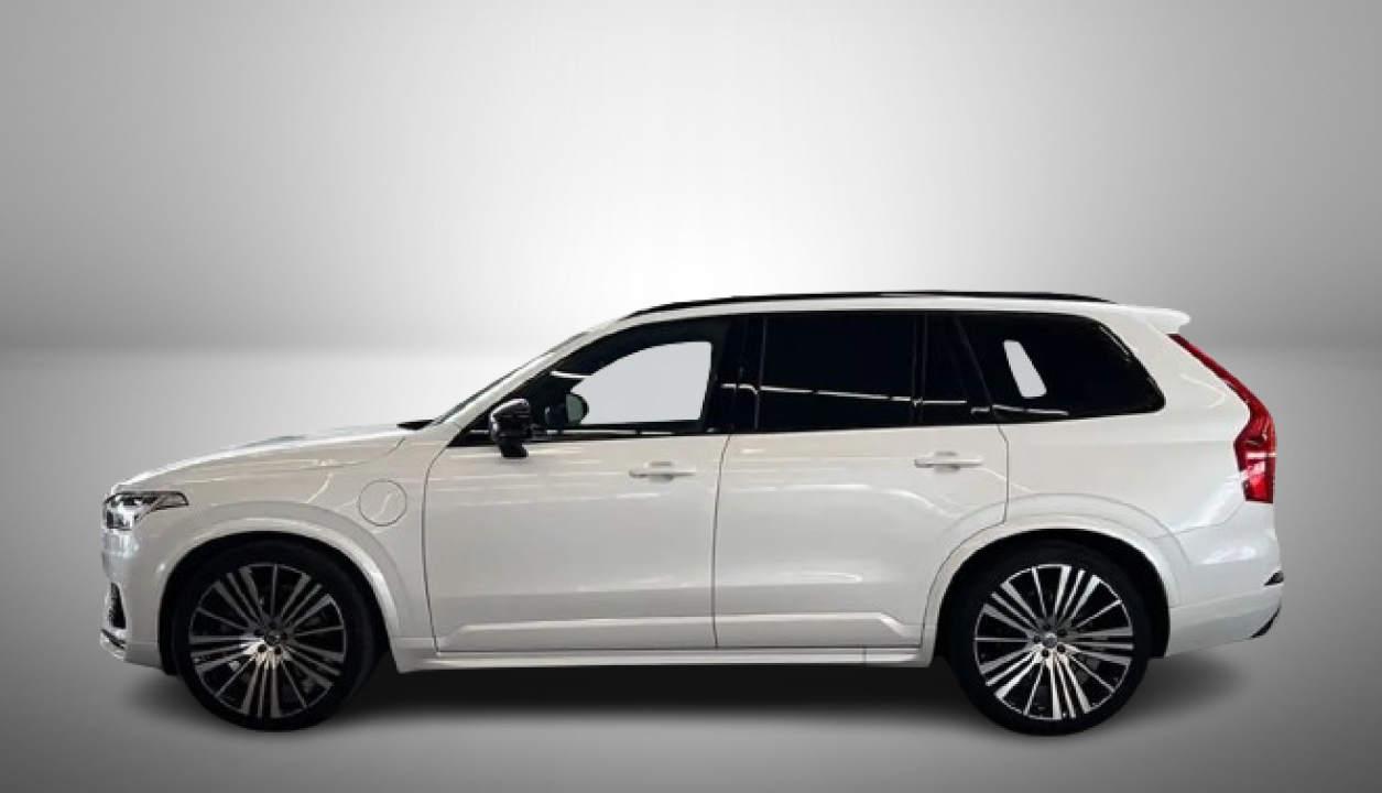 Volvo XC 90 T8 Recharge R-Design (4)