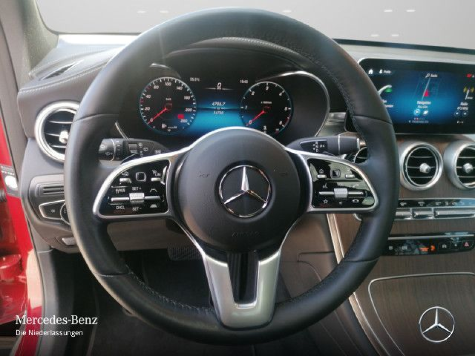 Mercedes-Benz GLC 300d 4MATIC - foto 10