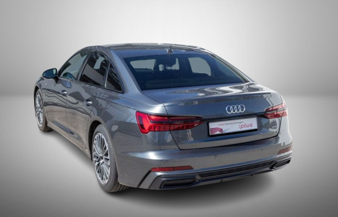 Audi A6 55TFSIe quattro S tronic S-Line (2)