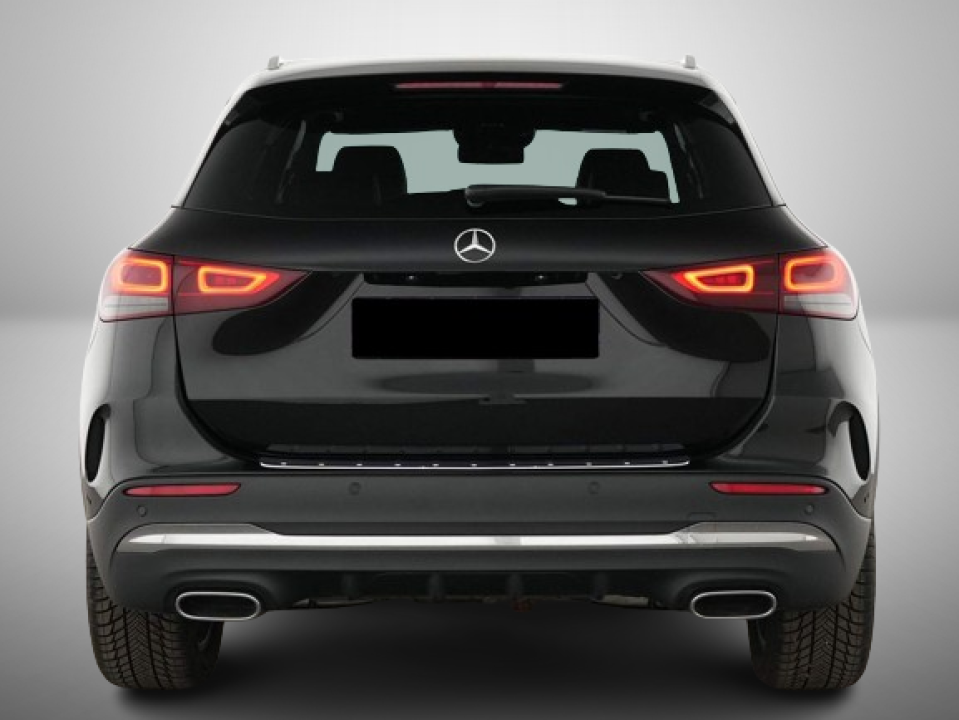 Mercedes-Benz GLA 250 4MATIC AMG Line (4)