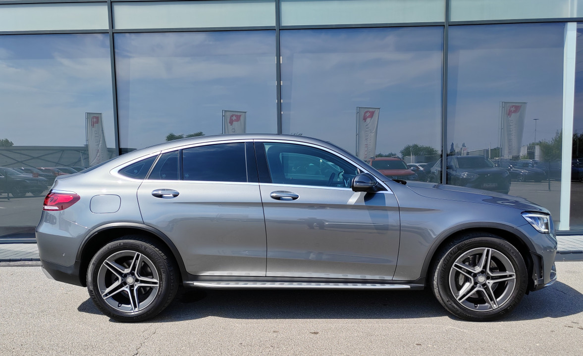 Mercedes-Benz GLC Coupe 300d 4MATIC AMG Line (2)