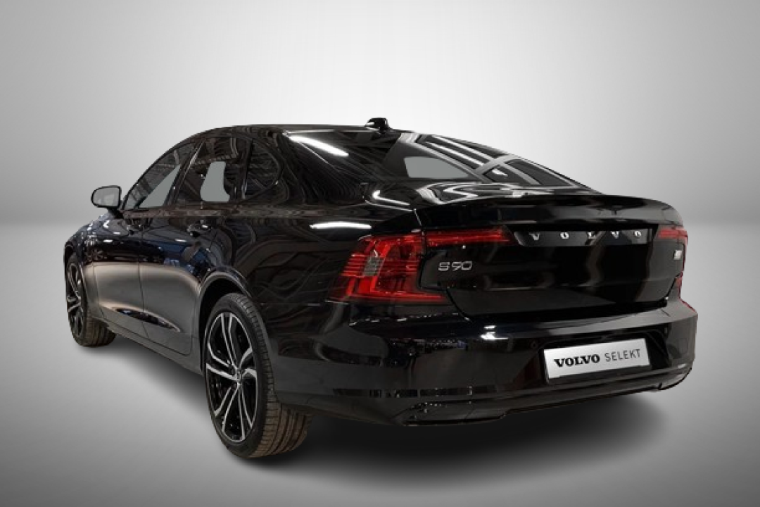 Volvo S90 T8 Recharge Ultimate Dark (4)