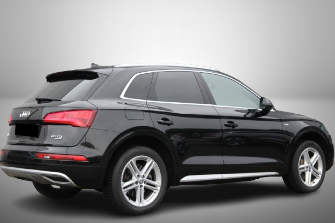 Audi Q5 40 TDI S tronic Quattro S-Line (3)