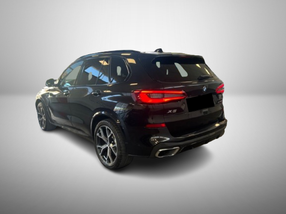 BMW X5 xDrive30d M-Sport (4)