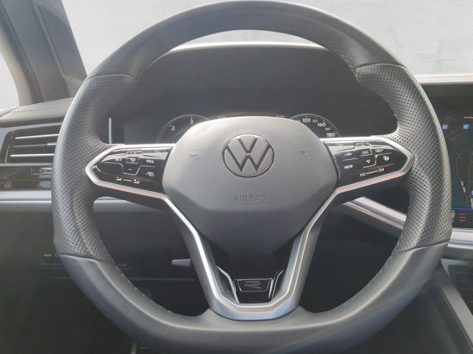 Volkswagen Touareg 3.0 TDI 4MOTION R-Line - foto 7