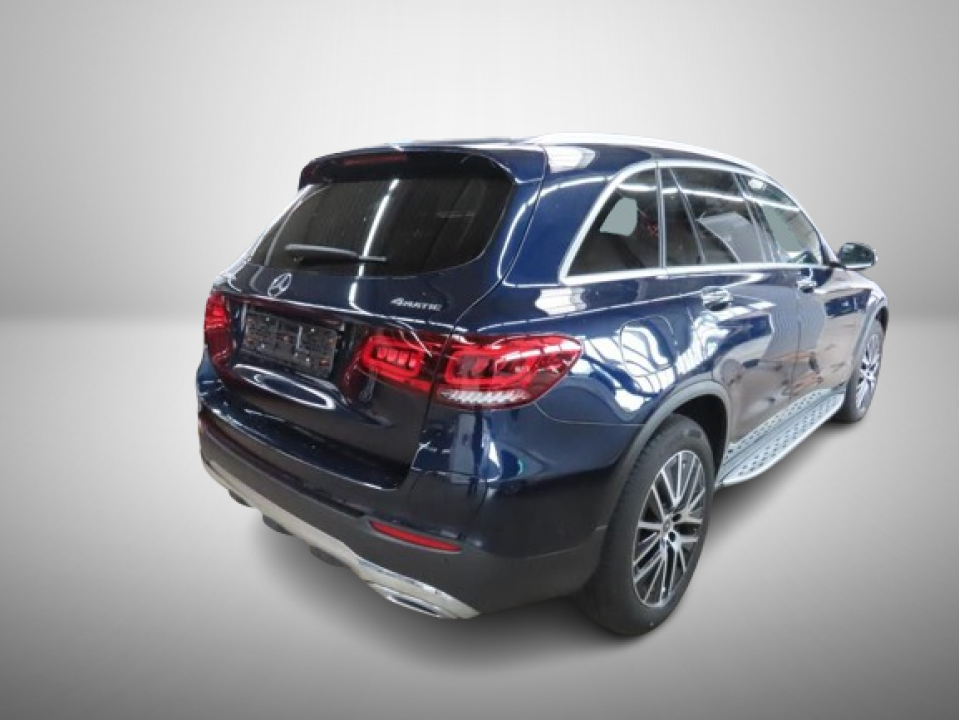 Mercedes-Benz GLC 300de 4Matic Multibeam (2)